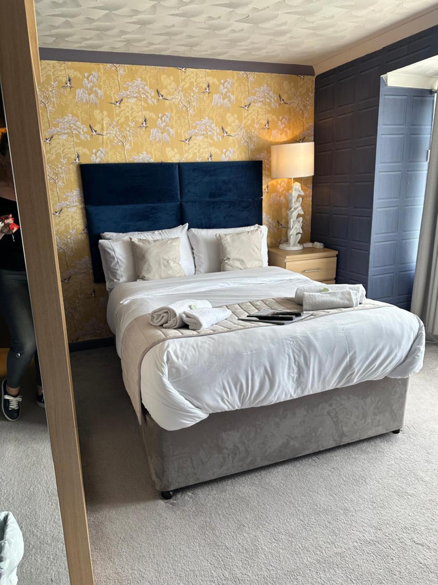 Hotel The Q 3*