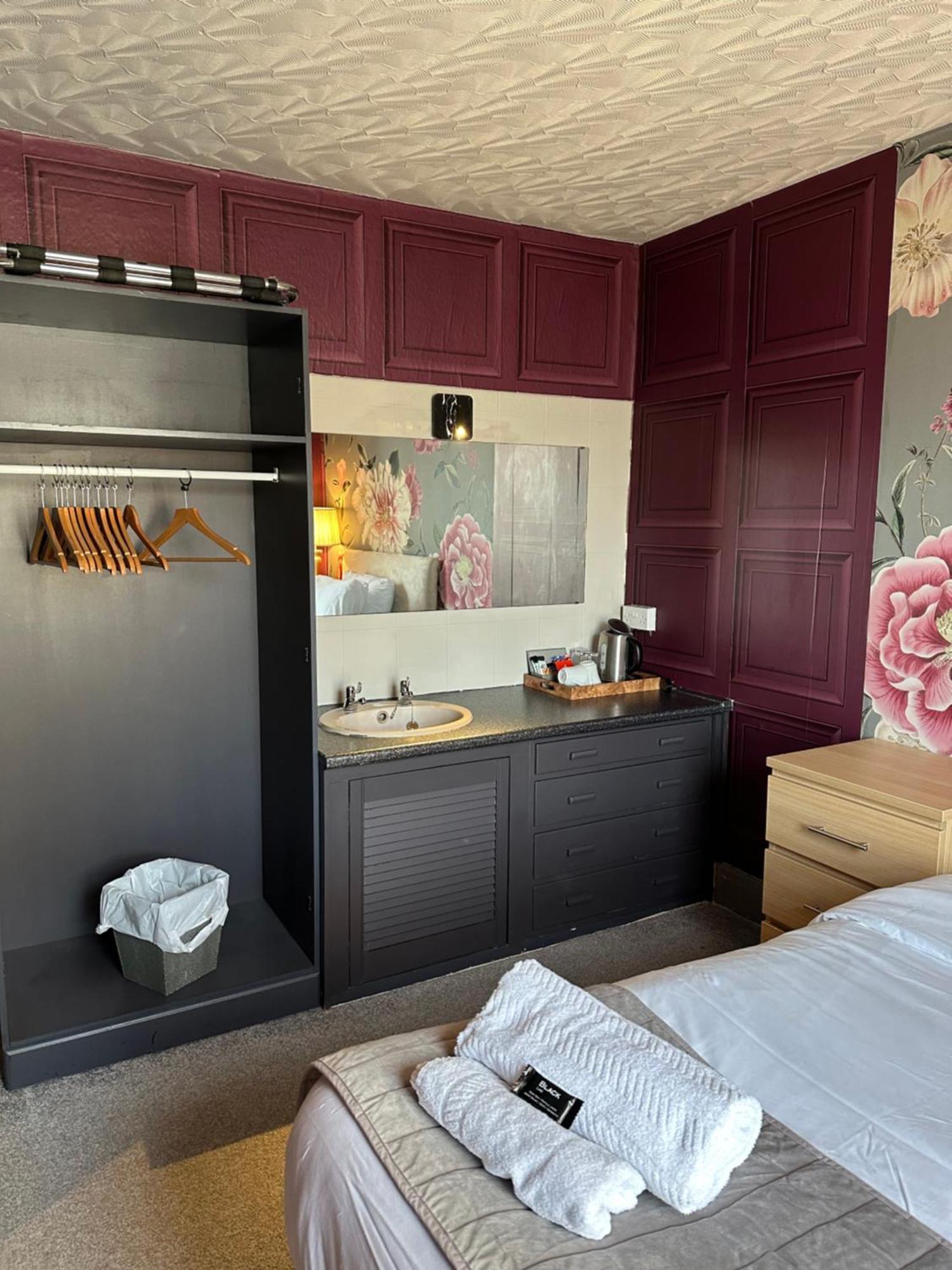 The Q 3* Shanklin
